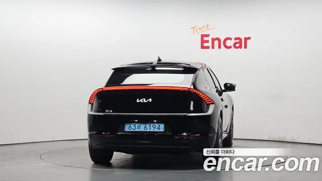 Kia EV6 — Фото автомобиля 3