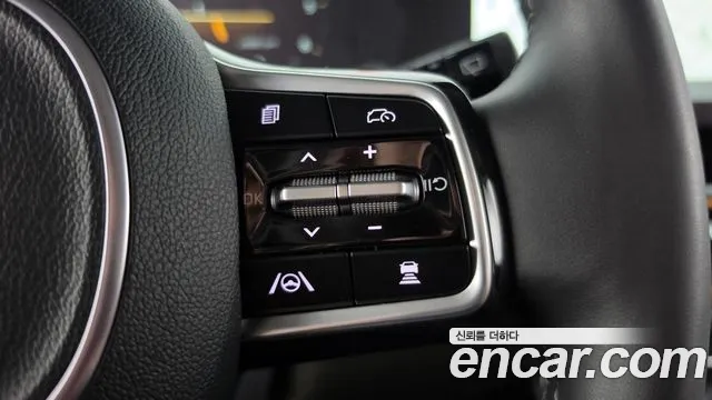Kia Carnival 4th Gen — Фото автомобиля 21