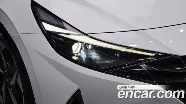 Hyundai Avante CN7 — Фото автомобиля 7