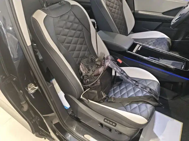 Volkswagen ID.6 Crozz — Фото автомобиля 24