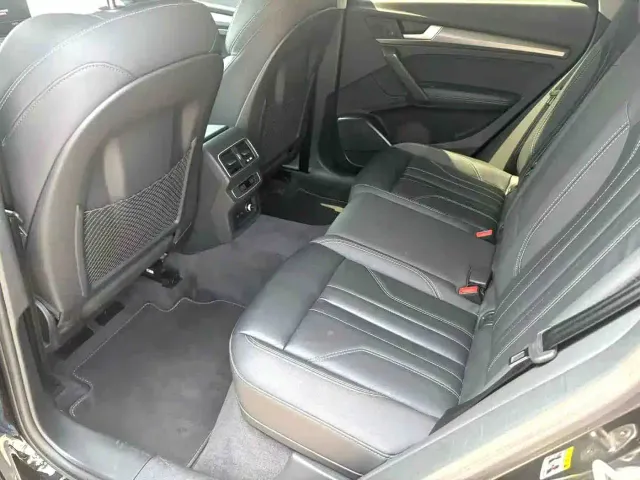 Audi Q5L — Фото автомобиля 5