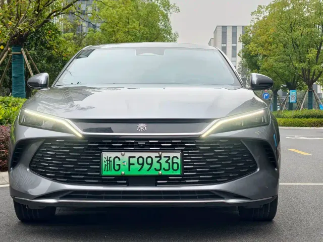 BYD Qin L — Фото автомобиля 11