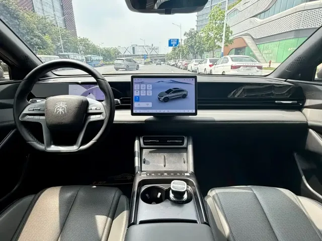 BYD Qin L — Фото автомобиля 13