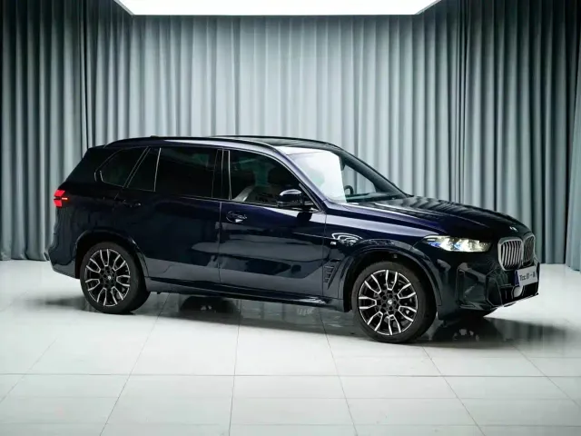 BMW X5 — Фото автомобиля 3