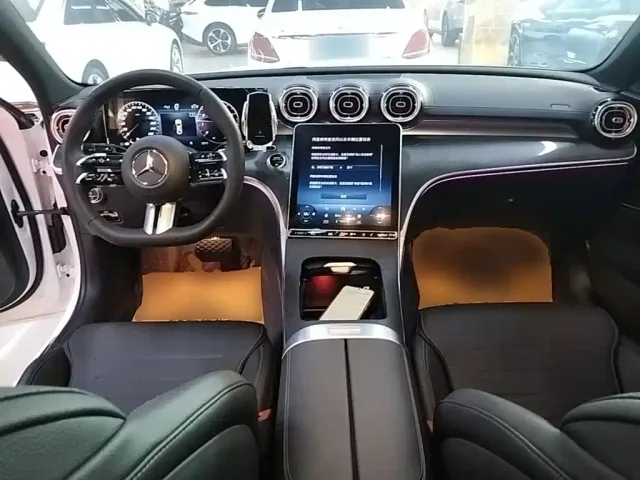 Mercedes-Benz C-Class — Фото автомобиля 9