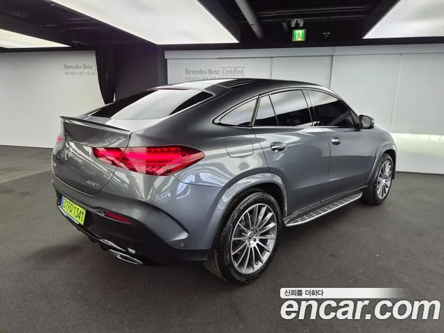 Mercedes-Benz GLE-Class — Фото автомобиля 2