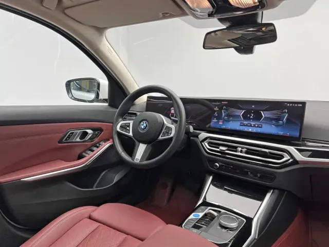 BMW i3 — Фото автомобиля 22