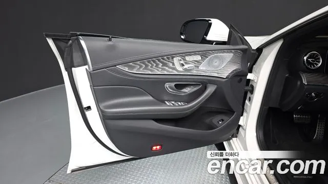 Mercedes-Benz CLS-Class — Фото автомобиля 5