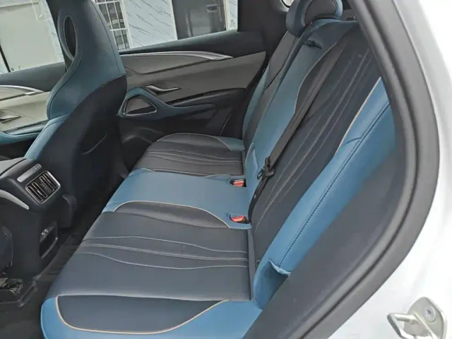 BYD Song Pro — Фото автомобиля 16
