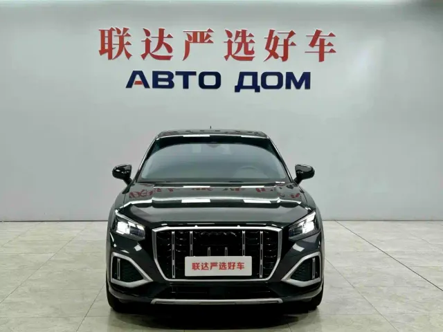Audi Q2L — Фото автомобиля 2