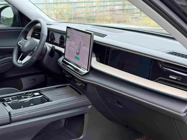 Volkswagen Teramont — Фото автомобиля 12