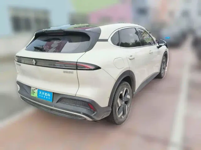 Baojun Yunhai — Фото автомобиля 2