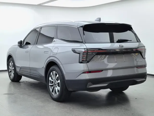 Ford Edge — Фото автомобиля 6