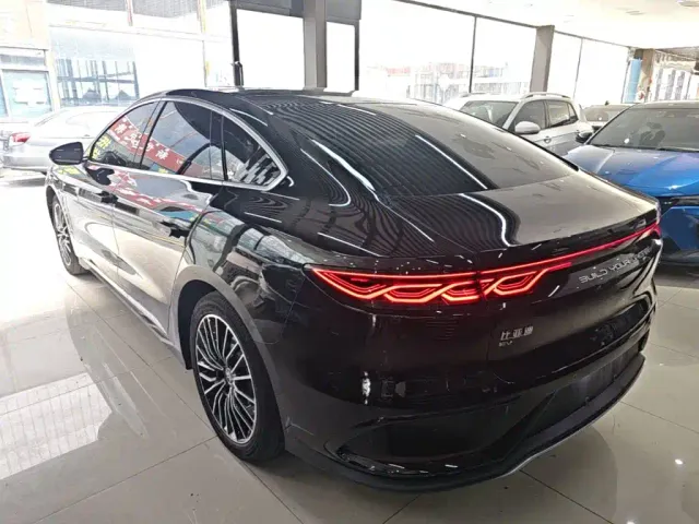 BYD Han — Фото автомобиля 4