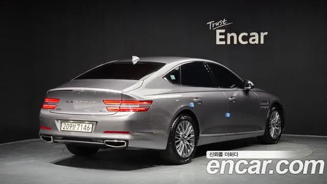 Genesis G80 RG3 — Фото автомобиля 2