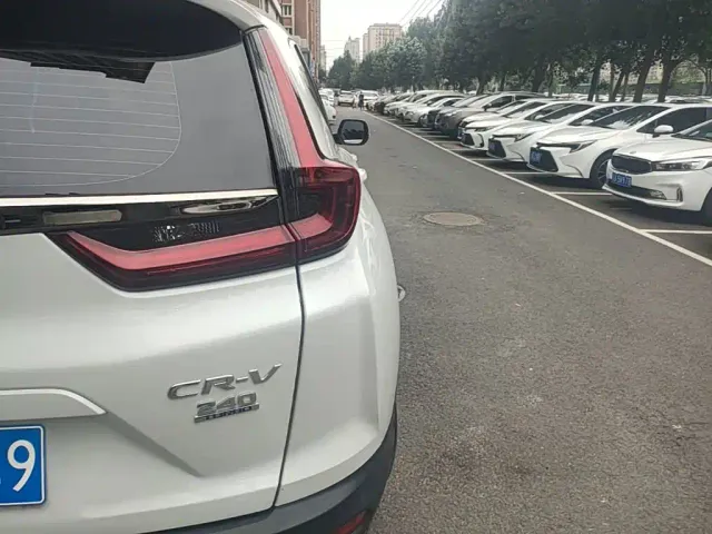 Honda CR-V — Фото автомобиля 7
