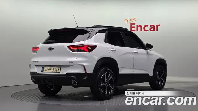 Chevrolet Trailblazer — Фото автомобиля 2