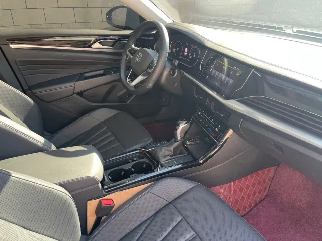 Volkswagen Passat — Фото автомобиля 8