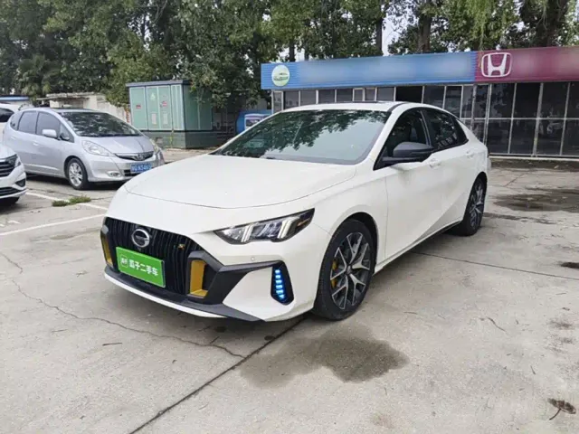 Фотография автомобиля — GAC Trumpchi Emkoo