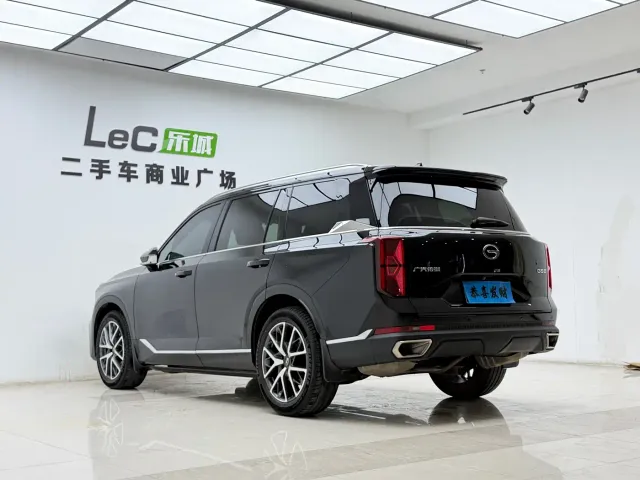 GAC Trumpchi GS8 — Фото автомобиля 17