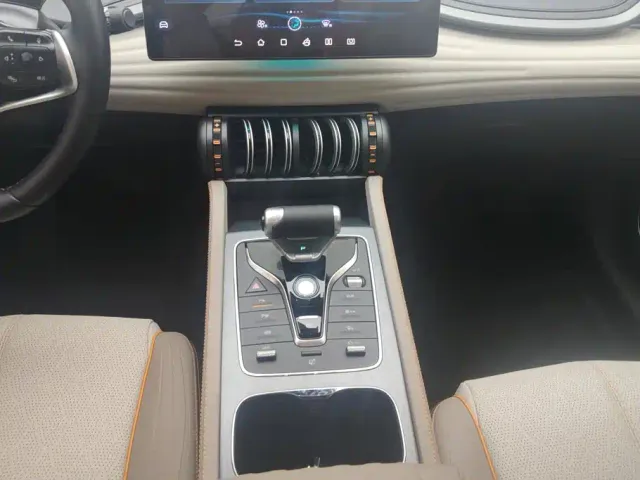 BYD Yuan PLUS — Фото автомобиля 16