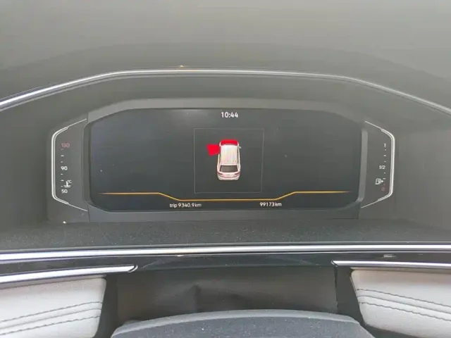 Volkswagen Tiguan L — Фото автомобиля 11