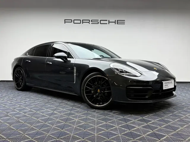 Porsche Panamera — Фото автомобиля 9