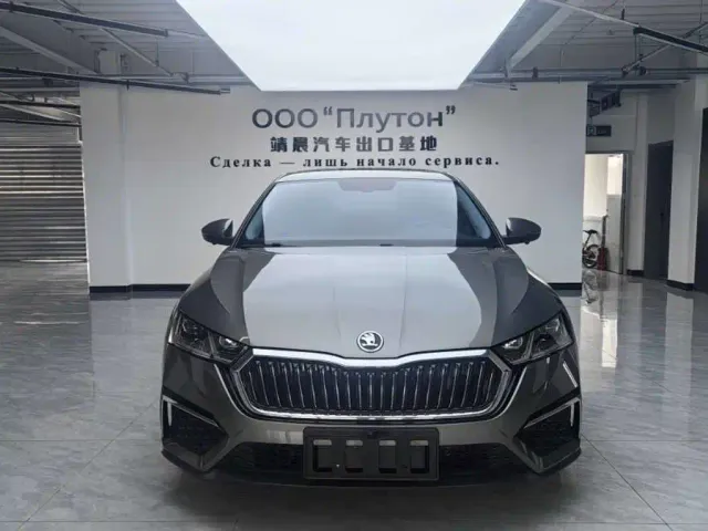 Škoda Octavia 2023 Facelift PRO TSI280 Premium Edition — Фото автомобиля 2