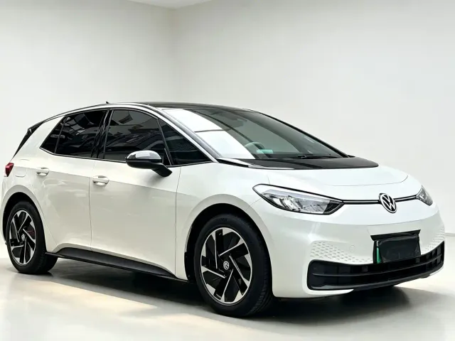 Volkswagen ID.3 — Фото автомобиля 3