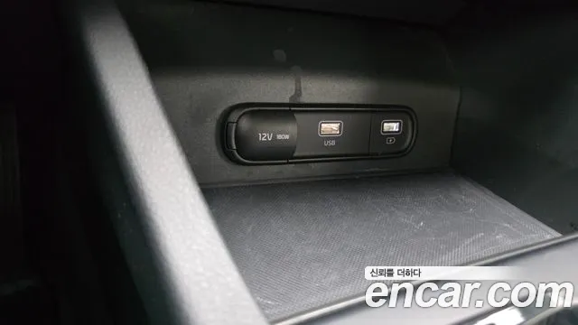 Kia K5 K5 3 поколение 2.0 LPI(Для проката) — Фото автомобиля 15