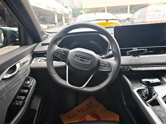 Geely Xingrui — Фото автомобиля 7