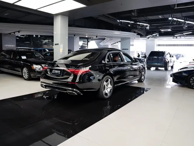 Mercedes-Benz Maybach S-Class — Фото автомобиля 13