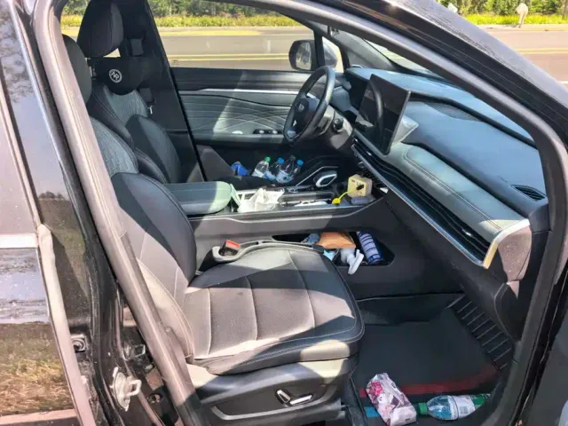 Geely Haoyue L — Фото автомобиля 8