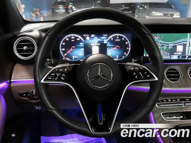 Mercedes-Benz E-Class W213 — Фото автомобиля 10