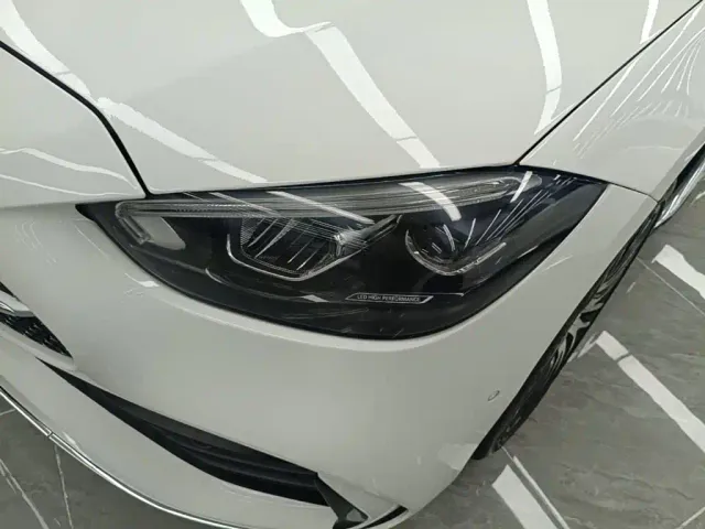 Mercedes-Benz C-Class — Фото автомобиля 23