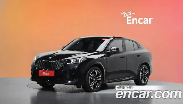 Фотография автомобиля — BMW iX2 iX2 (U10)