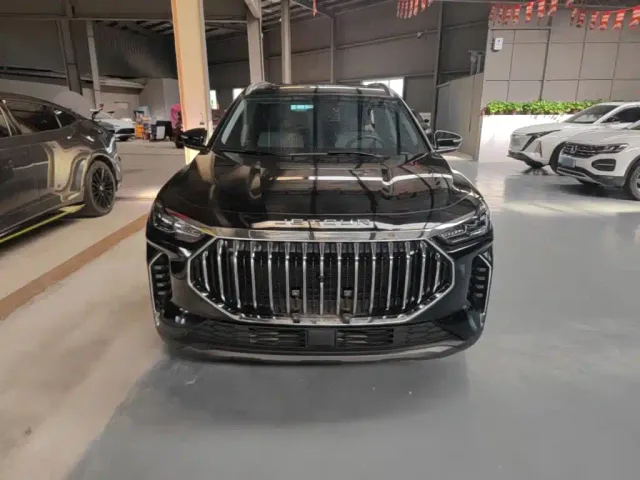 Jetour X70 Plus — Фото автомобиля 2