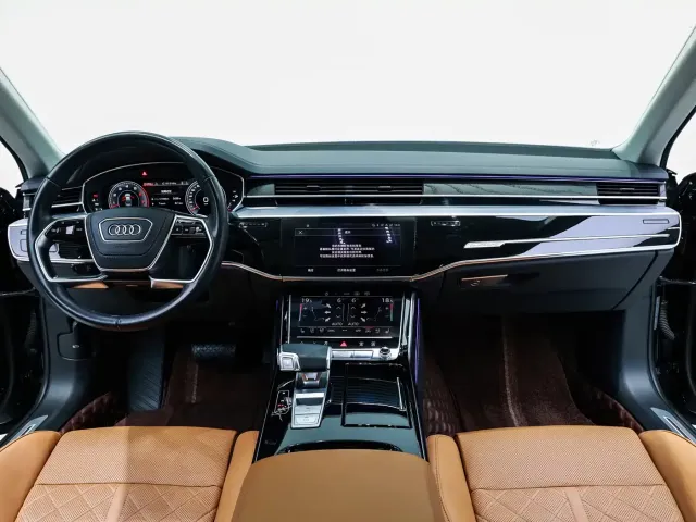 Audi A8 — Фото автомобиля 15
