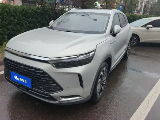 Фотография автомобиля — BAIC X7