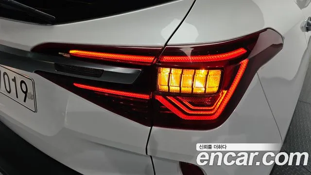 Kia Seltos — Фото автомобиля 8