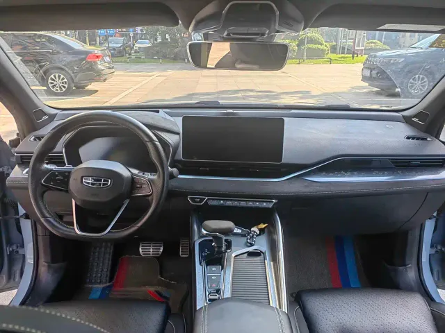 Geely Xingrui — Фото автомобиля 12