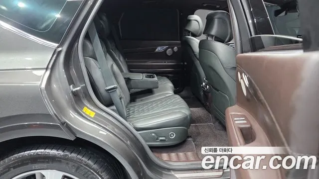 Genesis GV80 2.5T Бензин AWD — Фото автомобиля 12