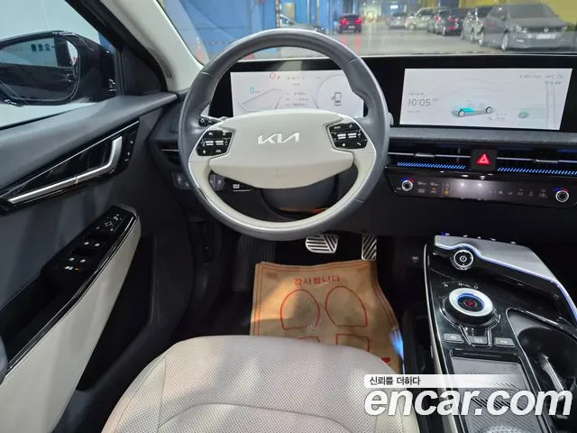 Kia EV6 — Фото автомобиля 10