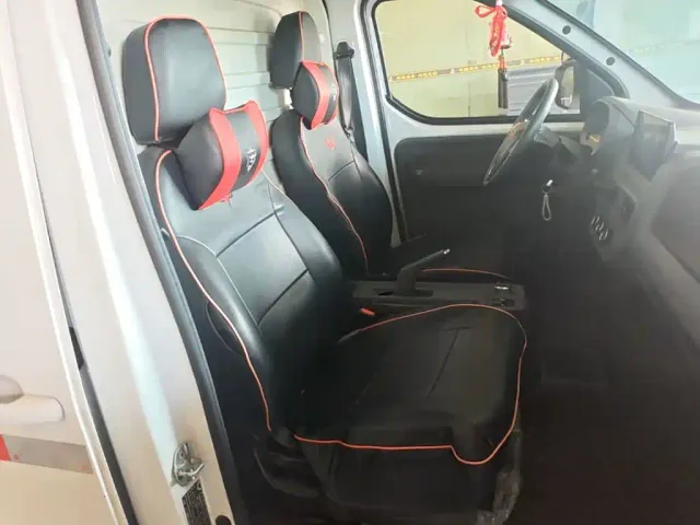 Wuling Yangguang — Фото автомобиля 3