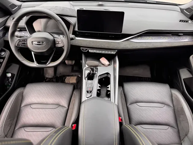 Geely Xingrui — Фото автомобиля 8