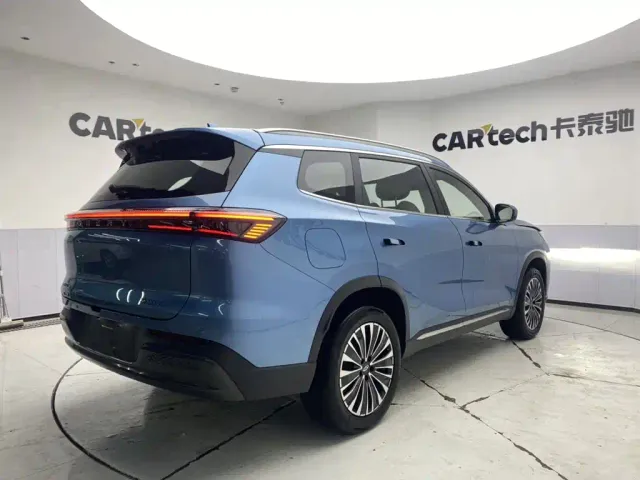 Chery Tiggo 8 PLUS C-DM — Фото автомобиля 5