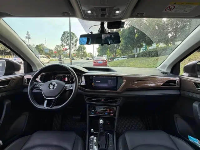 Volkswagen Tharu — Фото автомобиля 13