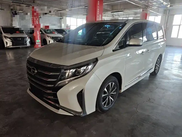 Фотография автомобиля — GAC Trumpchi M8