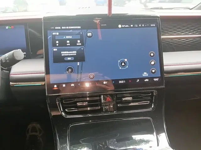 GAC Trumpchi M8 — Фото автомобиля 12