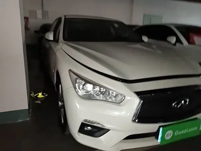 Infiniti Q50L — Фото автомобиля 3